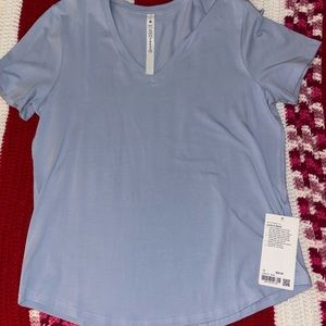 Lululemon top